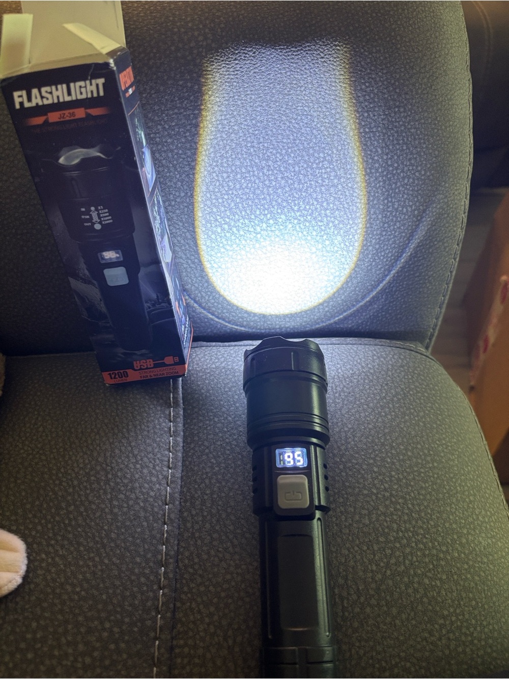 Black USB Rechargeable LED Flashlight - Picture 2 of 3